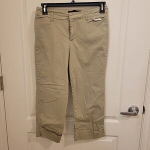 Gloria Vanderbilt Light Khaki Crop Capri Pants